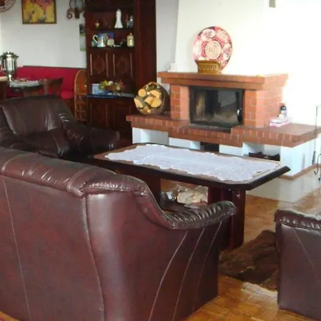 Haus In Podjazy Mit Garten, Grill Und Terrasse Suleczyno